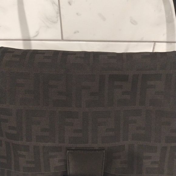 Authentic Fendi Zucca Mama Baguette - Picture 2 of 12